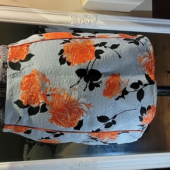 NWT MinkPink mini skirt sz small - Picture 2 of 5